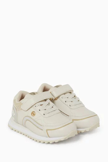 Byrdie Sneakers in Faux Leather