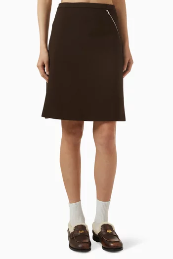 تنورة قماش منسوج بحياكة بارزة