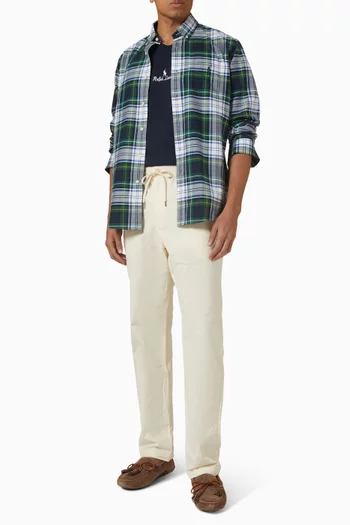 شورت بتصميم مسطح في الأمام برباط تضييق قطن مطاطي