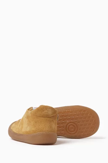 Yaka Sneakers in Suede