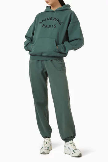 كنزة هارفي بغطاء رأس وقصة فضفاضة