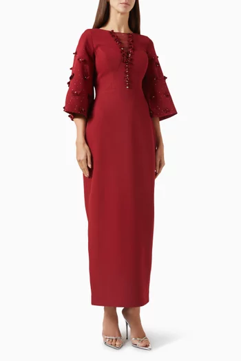 فستان متوسط الطول بتطريزات زهور