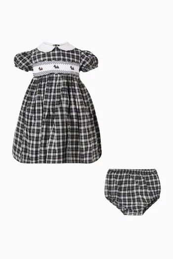 فستان بقصة واسعة بنقشة مربعات 