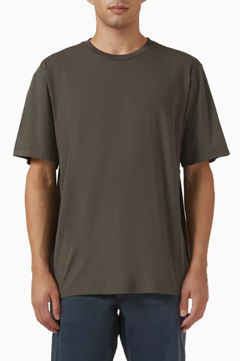 Classic T-shirt in Tech-jersey