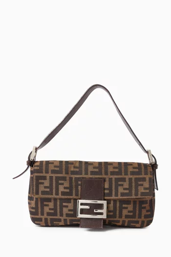 90s Baguette Shoulder Bag in Zucca Canvas