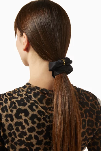 Cassandre-ring Scrunchie in Silk