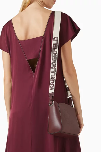 K/Circle Small Tote Bag in Leather