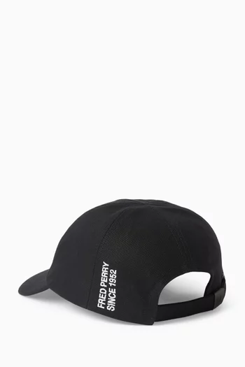 Bold Branding Cap in Cotton-canvas