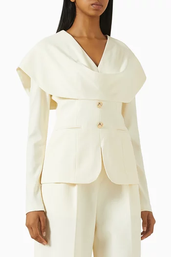 بلوزة بدرابيه وتصميم جرس