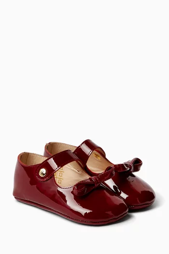 حذاء بيبي باليرينا مزين بعقدة جلد لامع