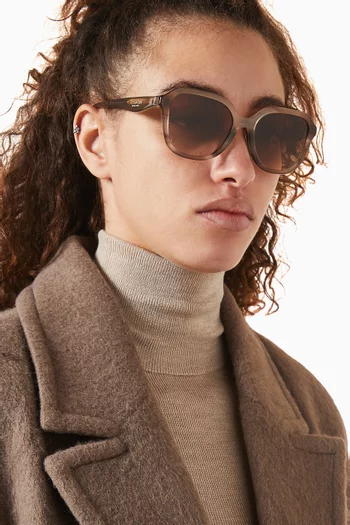 Square Sunglasses in Acetate