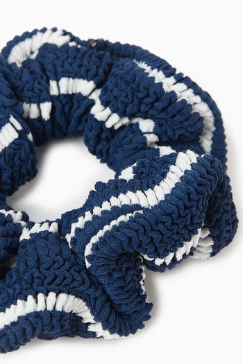 Scrunchie in Crinkle™ Fabric
