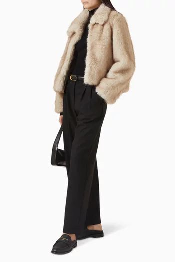 جاكيت قصير فرو صناعي