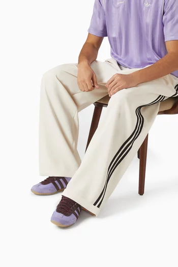 سنيكرز جابان جلد أديداس × ويلز بونر