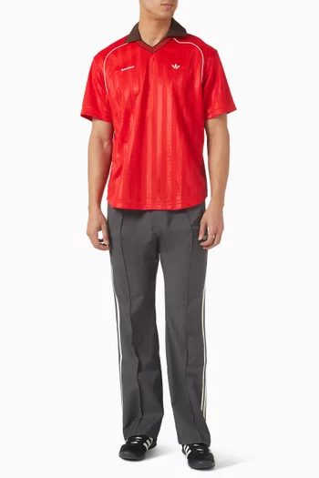 تي شيرت مخطط أديداس × ويلز بونر