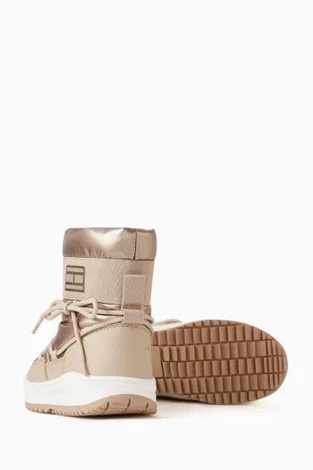 Snow Boots