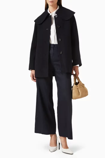 Broad-collar Coat