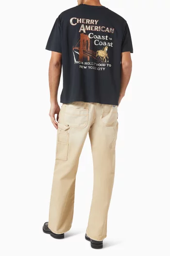 تي شيرت بعبارة Coast to Coast وقصة مربعة قطن