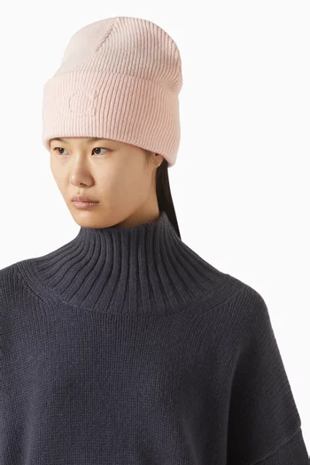 C-embossed Beanie in Wool-blend