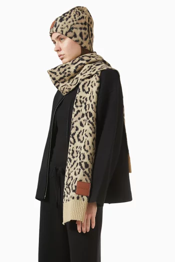 Leopard-print Scarf in Wool-blend