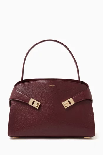 The Hug Shoulder Bag in Leather