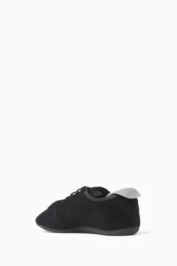 Tokyo Sneakers in Suede