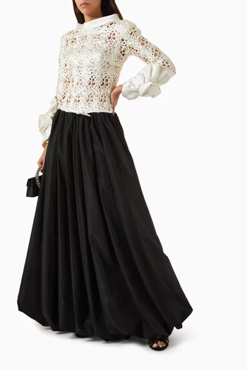 فستان سهرة بتطريزات دانتيل