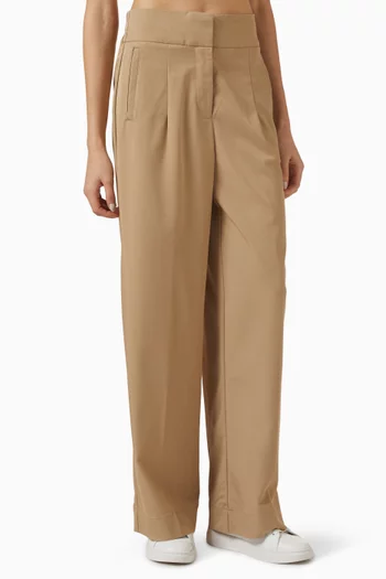 بنطال بقصة ساق مستقيمة