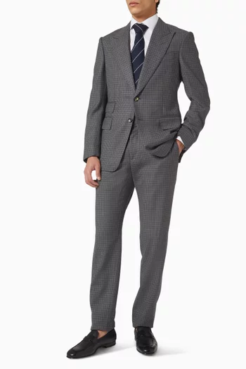 Solid Shirt in Signature Twill