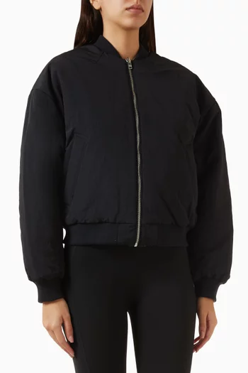 جاكيت بومبر بوجهين وقصة فضفاضة