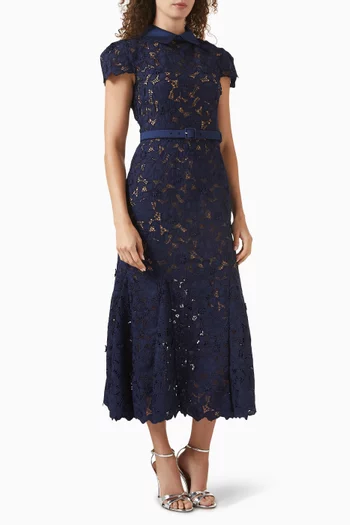 فستان متوسط الطول دانتيل جوبير