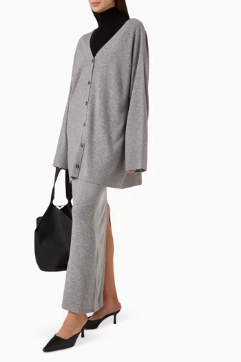 Buttoned Cardigan in Wool-cashmere