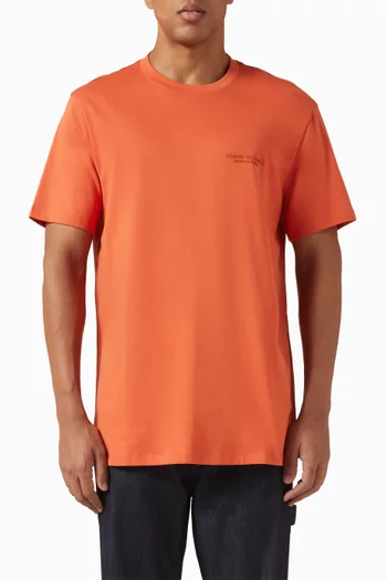 تي شيرت مزين بشعار الماركة قطن