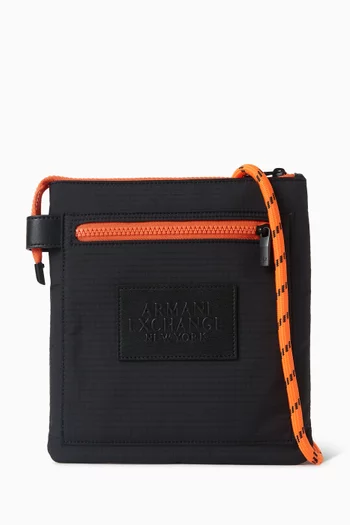 حقيبة كروس تشيلسي قماش معالج