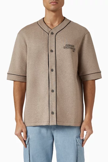 سويت شيرت بطبعة شعار الماركة