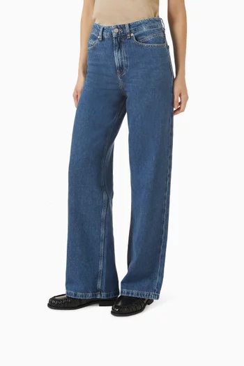 Lycia Moccasins in Leather