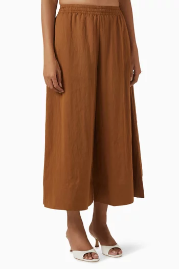 Wide-leg Pants