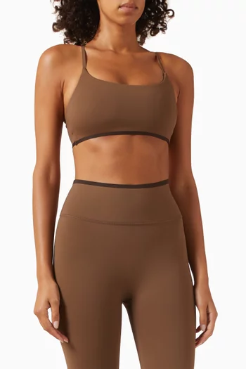 حمالة صدر بحمالات رفيعة قماش مقوى