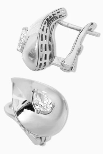 Pear Diamond Earrings in 18kt White Gold