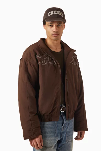 كاب بيسبول مقسم لستة أجزاء مزين برقعة