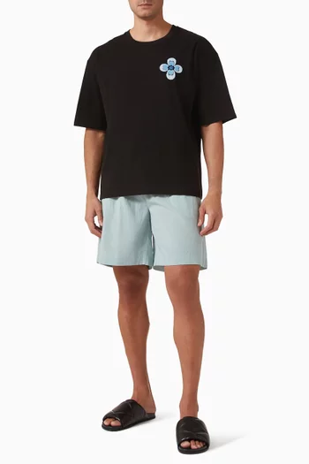 تي شيرت بتطريز زهرة قطن