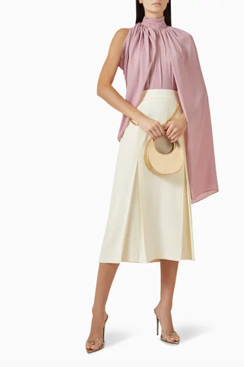 بلوزة بدرابيه