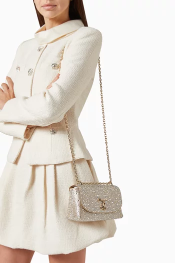 حقيبة كروس صغيرة مقوسة شمواه مرصع بالكريستال