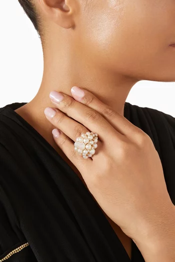 Bahar Freshwater Cluster Ring in 18kt Gold