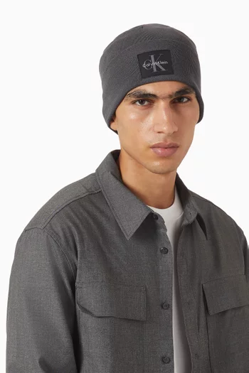 قبعة بيني برقعة شعار الماركة