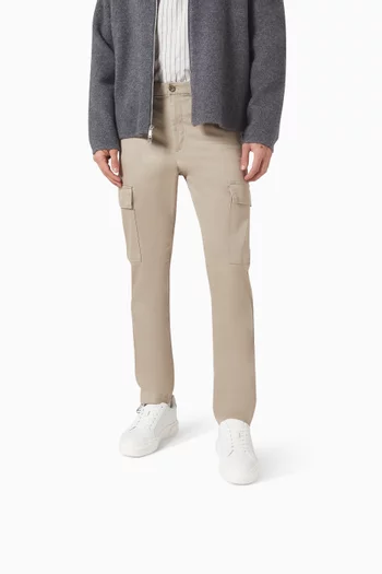 سنيكرز افينيو بشعار الماركة جلد ناعم