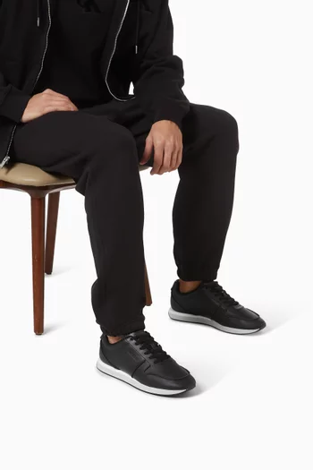 سنيكرز ريترو رانر جلد