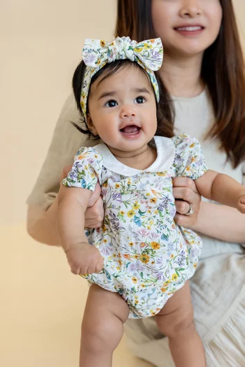 رومبر زارا بنقشة زهور وياقة قطن