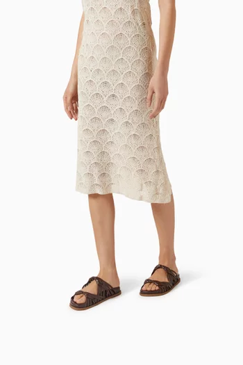 حذاء مفتوح بتصميم مجدول جلد