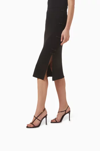 صندل أزور بكعب 105 مم جلد لامع